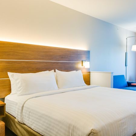 Holiday Inn Express & Suites Russellville By Ihg Eksteriør bilde